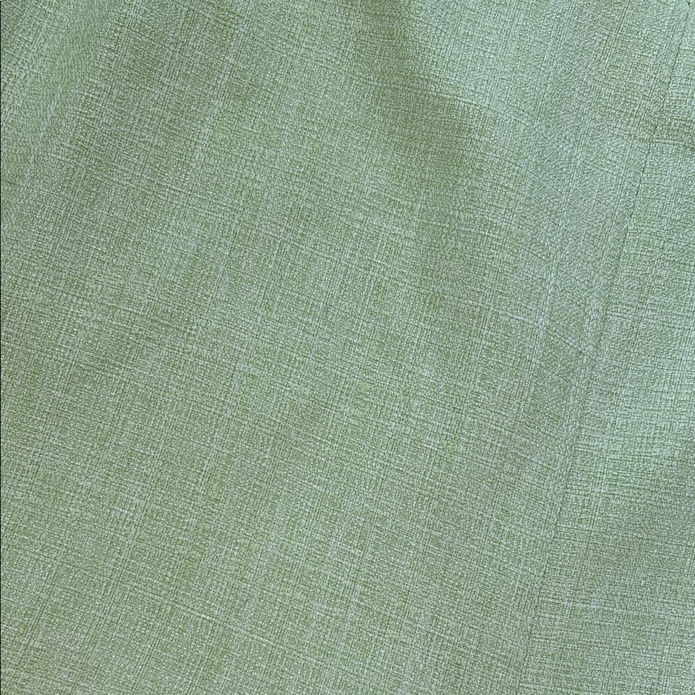 Elegant Green Sleeveless Dress - Picture 4 of 4